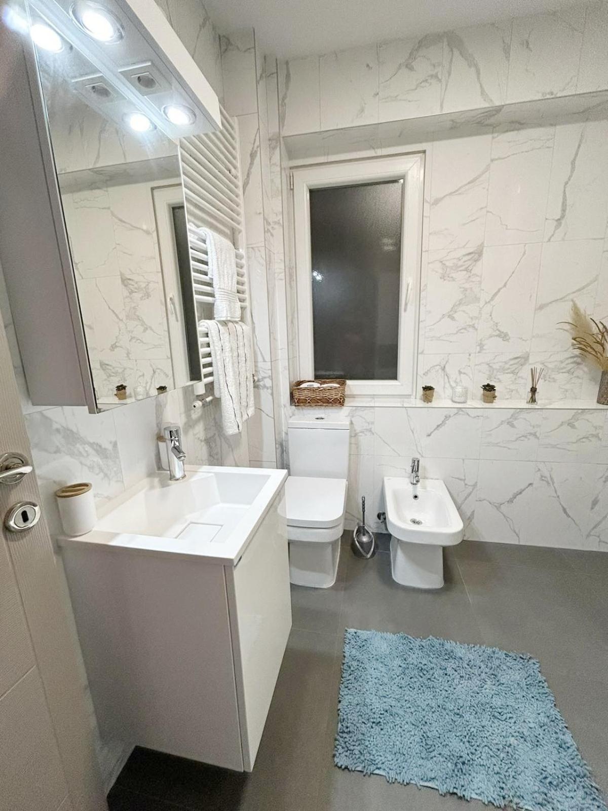 The Circle Apartment スコピエ エクステリア 写真